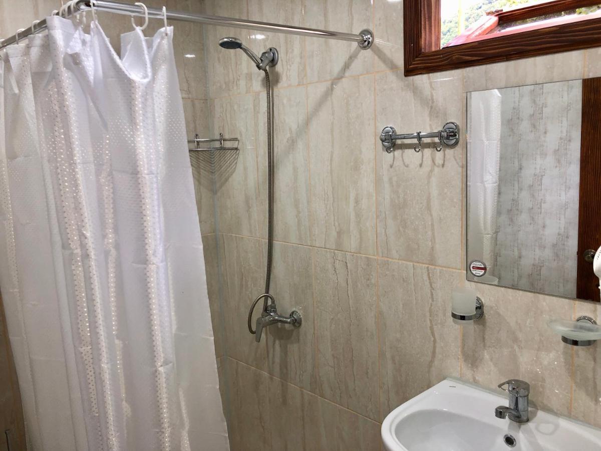 Бунгало Kheivani Luaran gambar