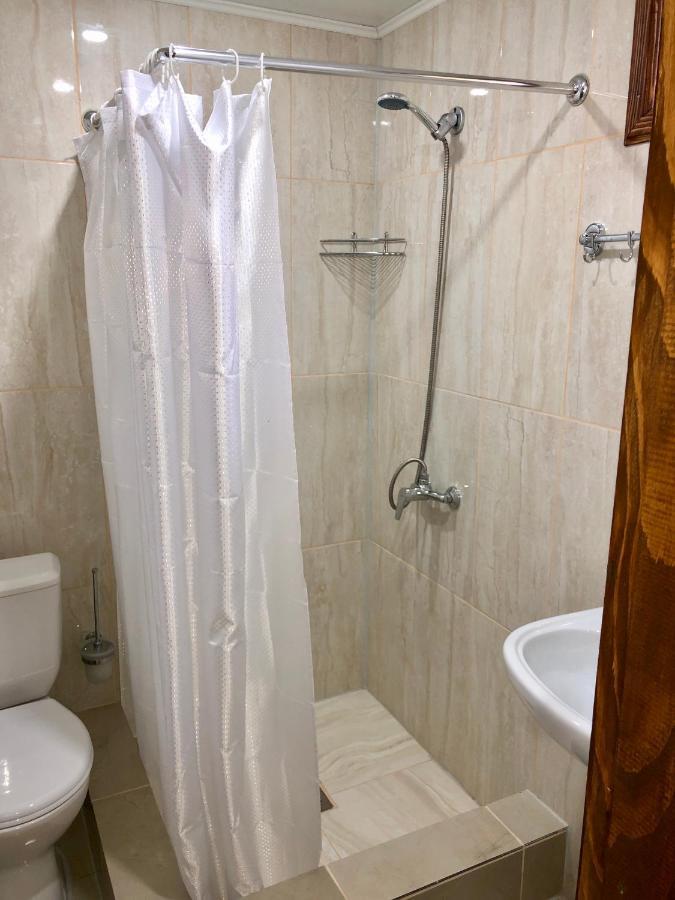 Бунгало Kheivani Luaran gambar